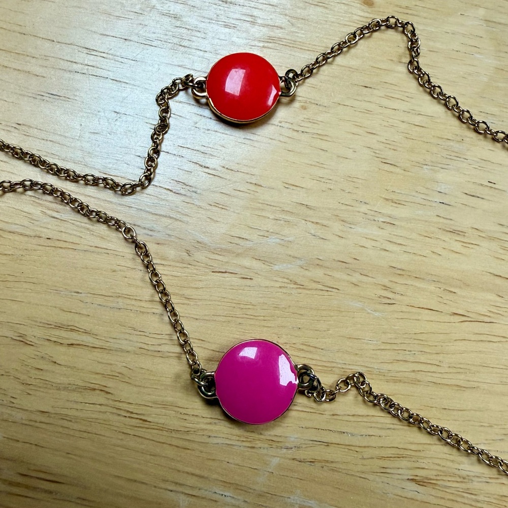 Kate Spade Pink & Orange Circle Reversible Gold Tone Necklace - Picture 8 of 9